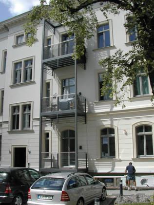Kleiner Balkon A- Bebel- Str. 11a